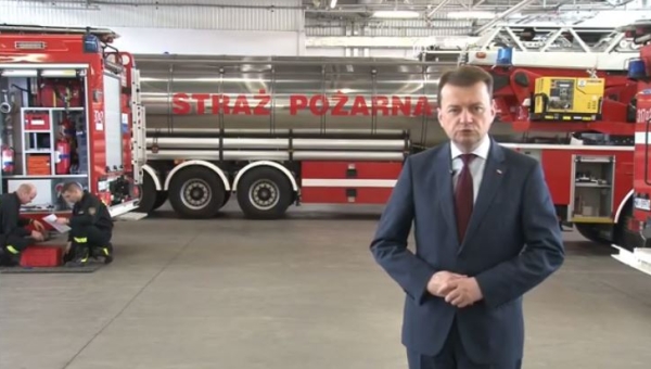 04 - 05 - 2016 - Minister Mariusz Błaszczak: Dziękuję wszystkim strażakom. Wasza służba jest powodem dumy Polaków - źródło MSW i A (...)