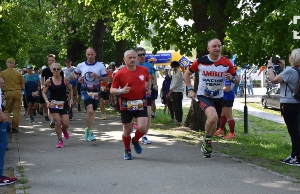 23 - 05 - 2023 -  Nasz Związkowy maratończyk ogarnia 24 godzinny bieg na 24h Festiwalu Sportu w Rawiczu (...)